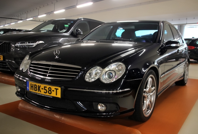 Mercedes-Benz C 55 AMG