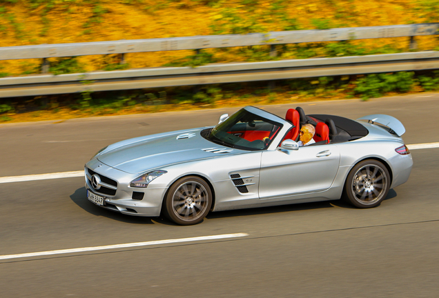Mercedes-Benz SLS AMG Roadster