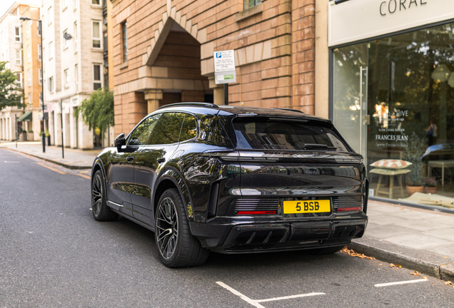 Porsche Cayenne Turbo Electric