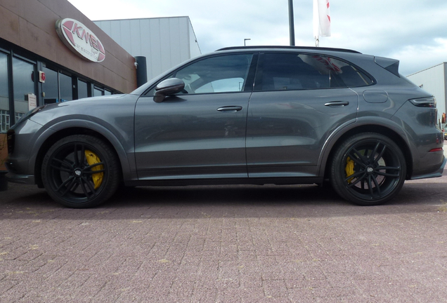 Porsche TechArt Cayenne Turbo S E-Hybrid