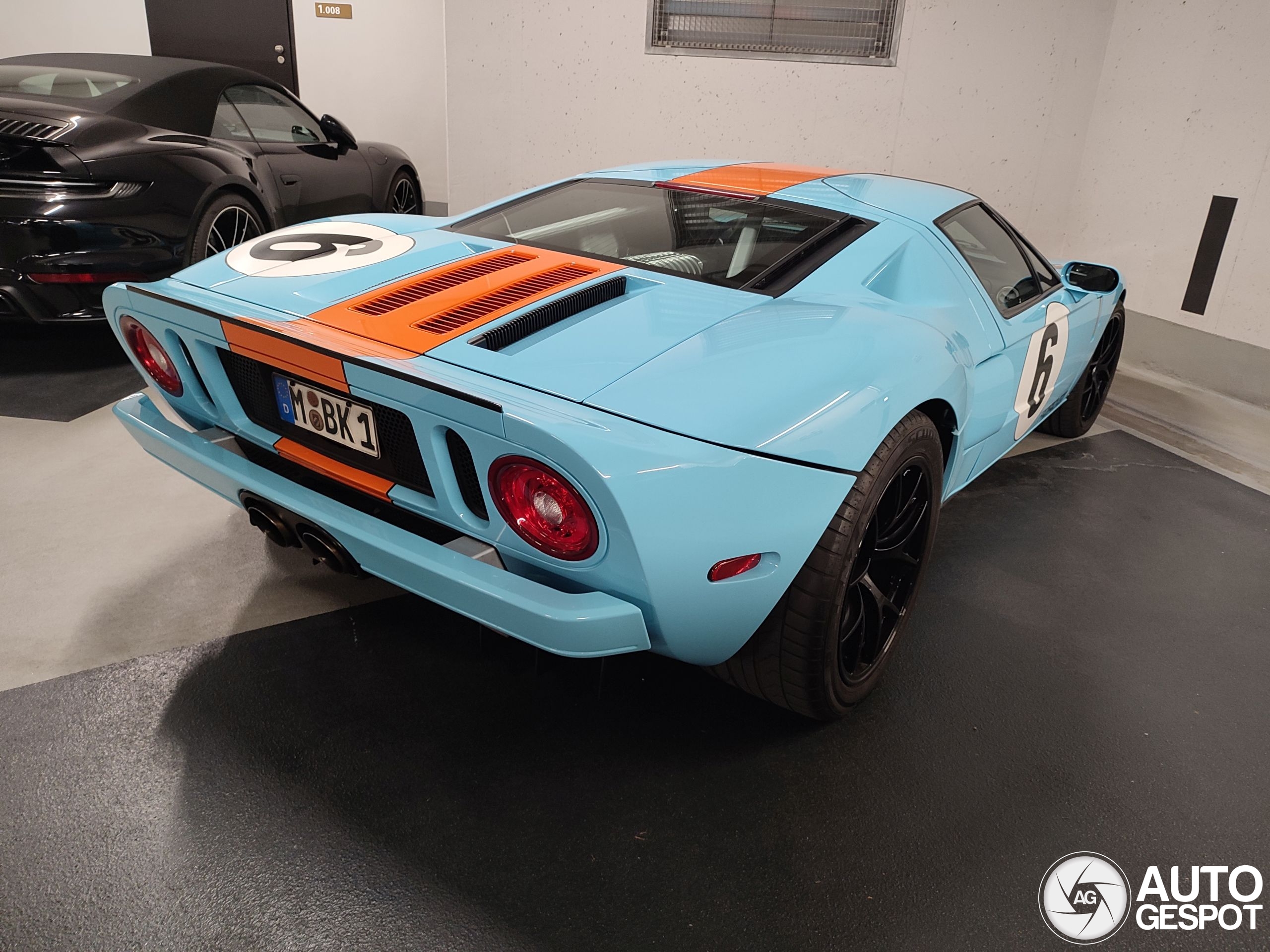Ford GT Heritage Edition