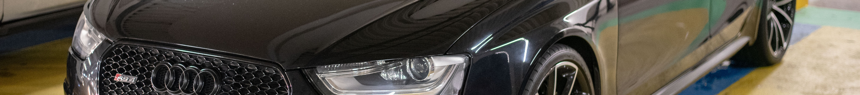 Audi RS4 Avant B8
