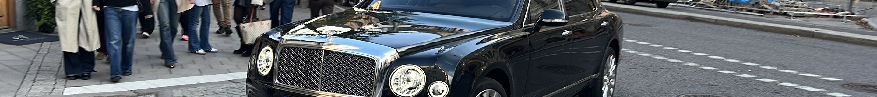 Bentley Mulsanne EWB 2016