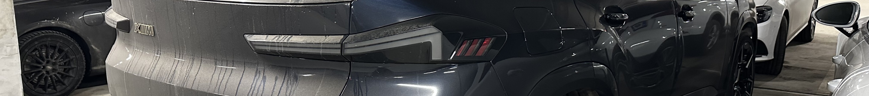 BMW XM G09