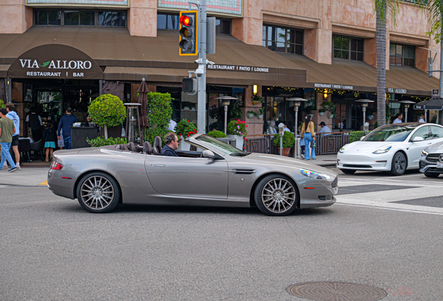 Aston Martin DB9 Volante
