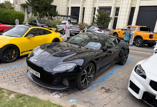 Aston Martin DBS Superleggera