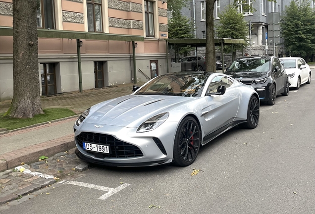 Aston Martin Vantage 2024