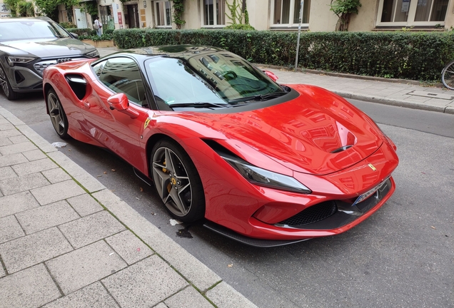 Ferrari F8 Tributo