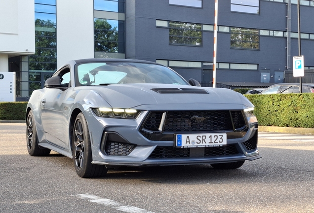 Ford Mustang GT 2024