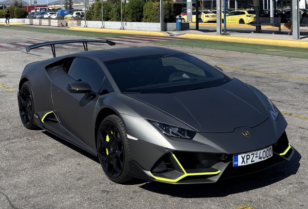 Lamborghini Huracán LP640-4 EVO