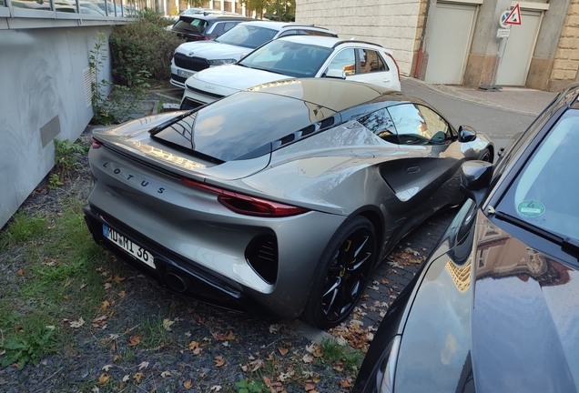 Lotus Emira