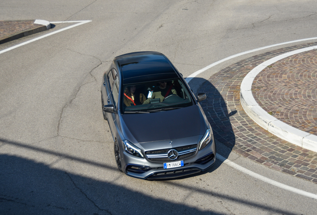Mercedes-AMG A 45 W176 2015