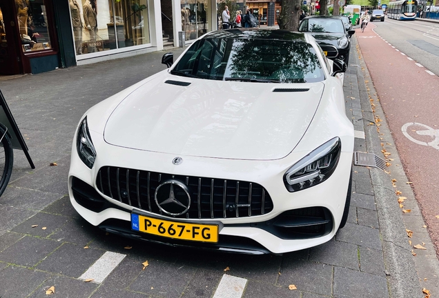 Mercedes-AMG GT C C190 2019