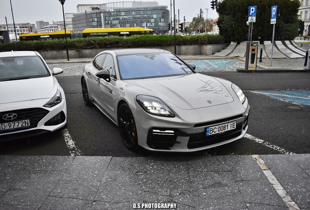 Porsche 972 Panamera Turbo E-Hybrid