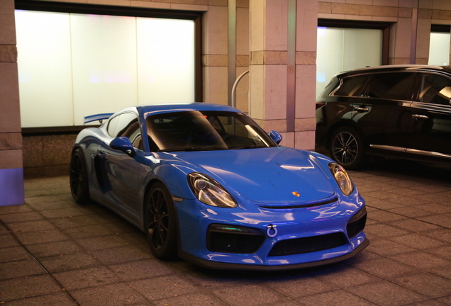 Porsche 981 Cayman GT4 Rennsport