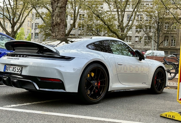 Porsche 992 Carrera 4 GTS MkII
