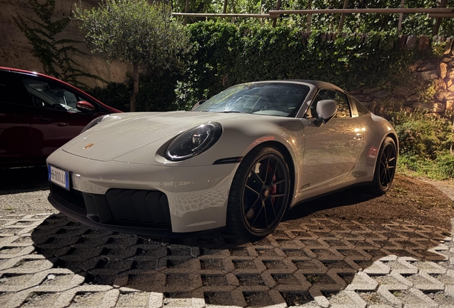 Porsche 992 Targa 4 GTS MkII