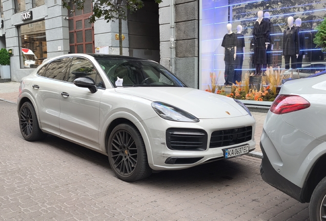 Porsche Cayenne Coupé GTS MkI
