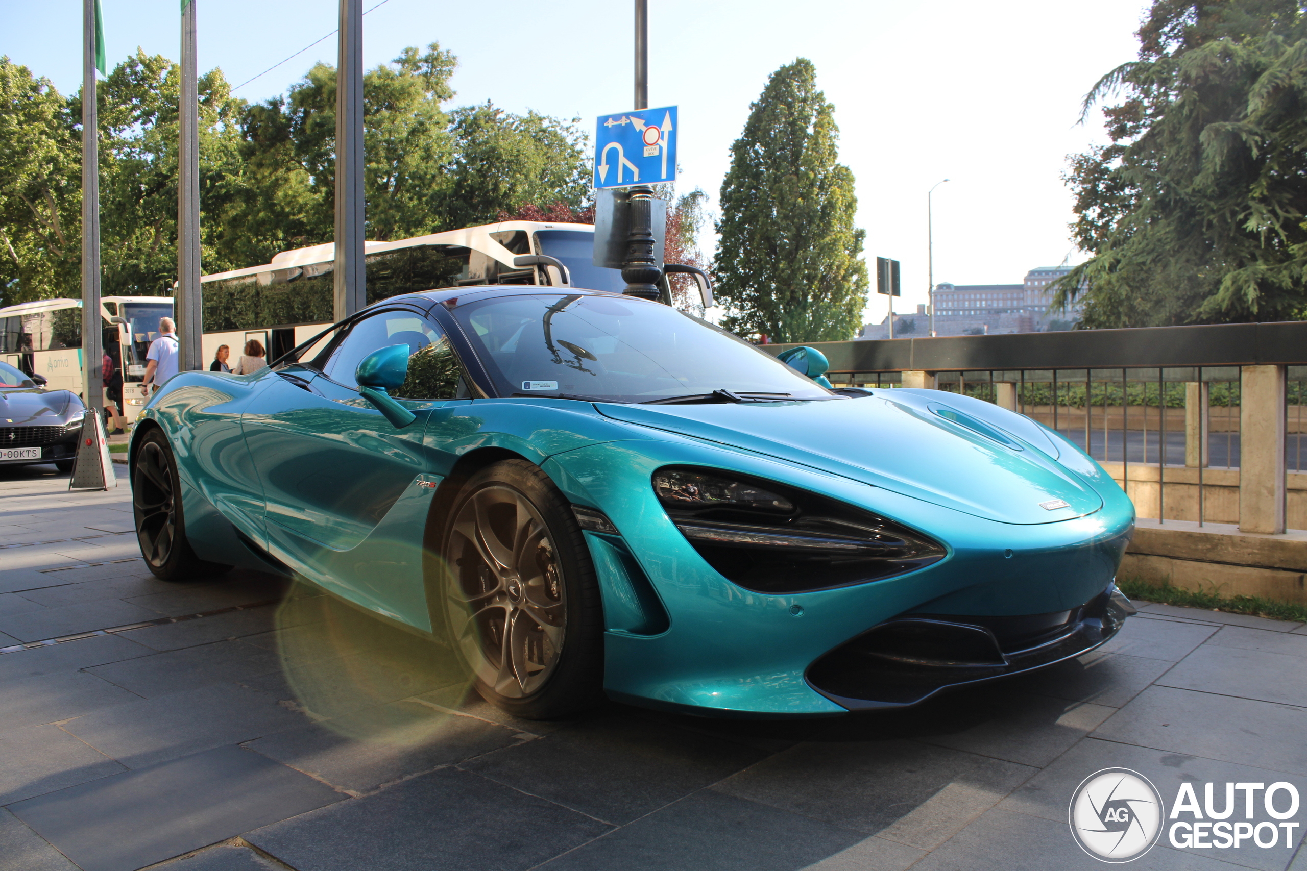 McLaren 720S Spider