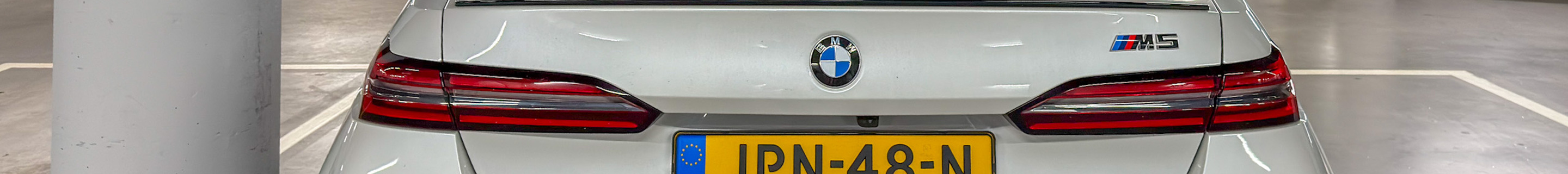 BMW M5 G90