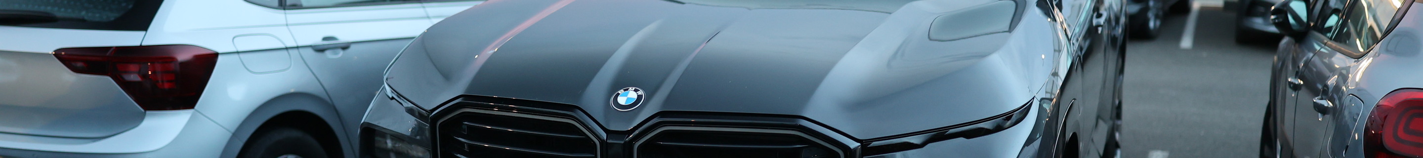 BMW XM G09