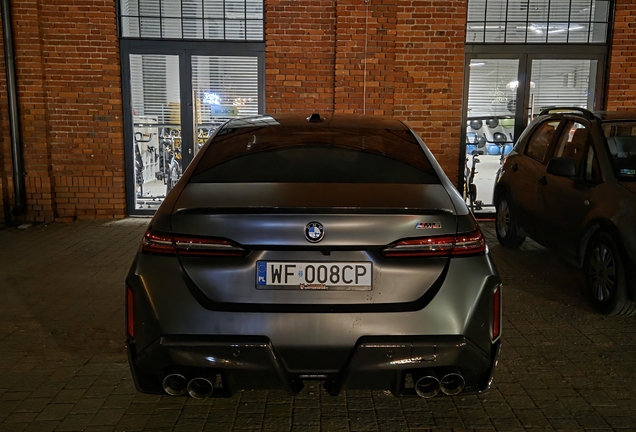 BMW M5 G90