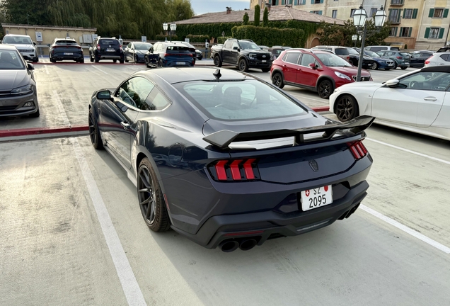 Ford Mustang Dark Horse 2024