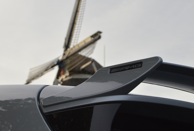 Mercedes-Benz A 45 AMG