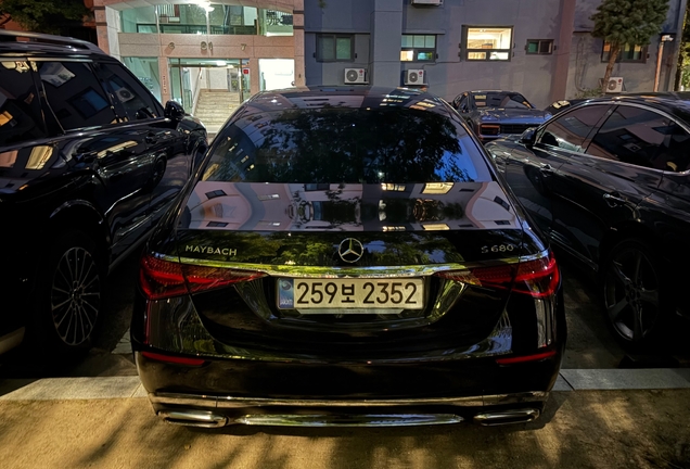 Mercedes-Maybach S 680 X223