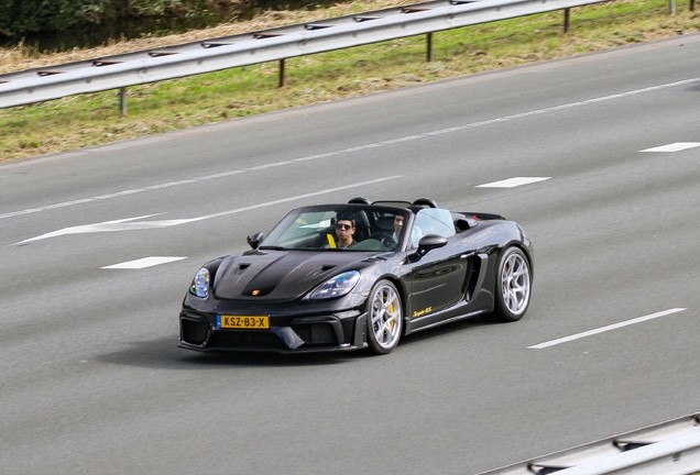 Porsche 718 Spyder RS Weissach Package