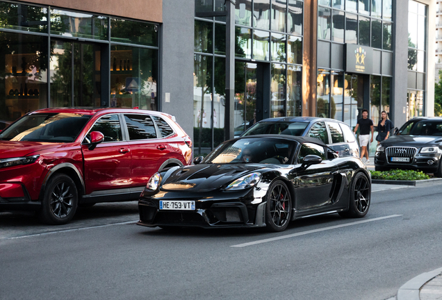 Porsche 718 Spyder RS Weissach Package