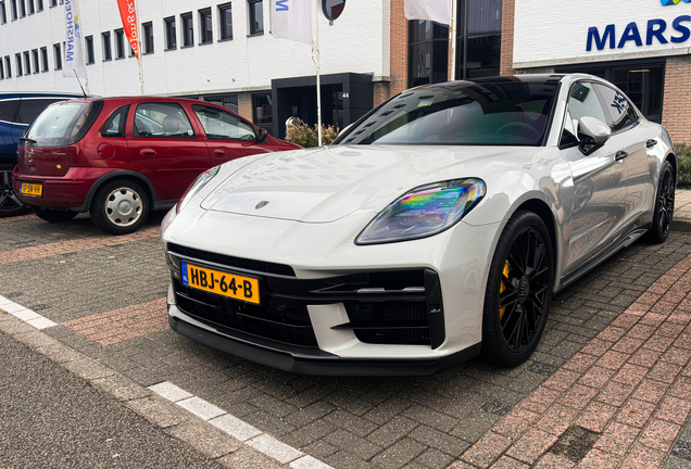 Porsche 972 Panamera Turbo S E-Hybrid