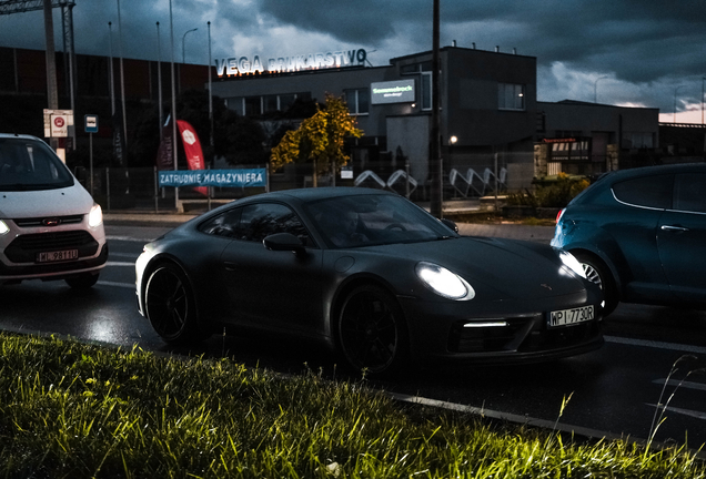 Porsche 992 Carrera 4 GTS MkI