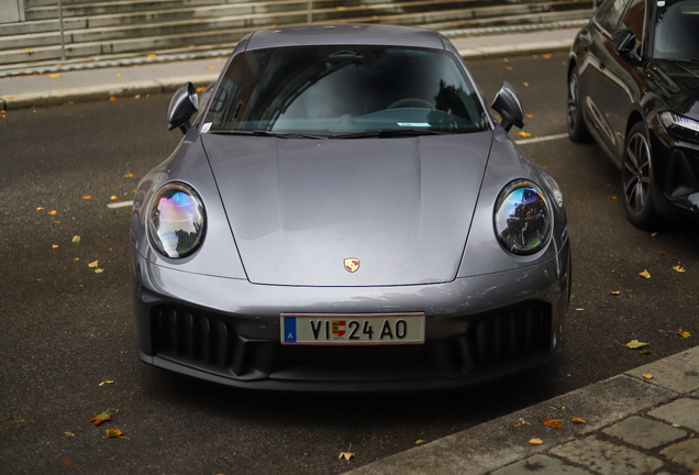 Porsche 992 Carrera 4 GTS MkII