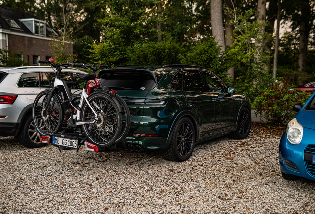 Porsche 9YA Cayenne GTS MkII