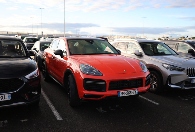 Porsche Cayenne Coupé Turbo S E-Hybrid