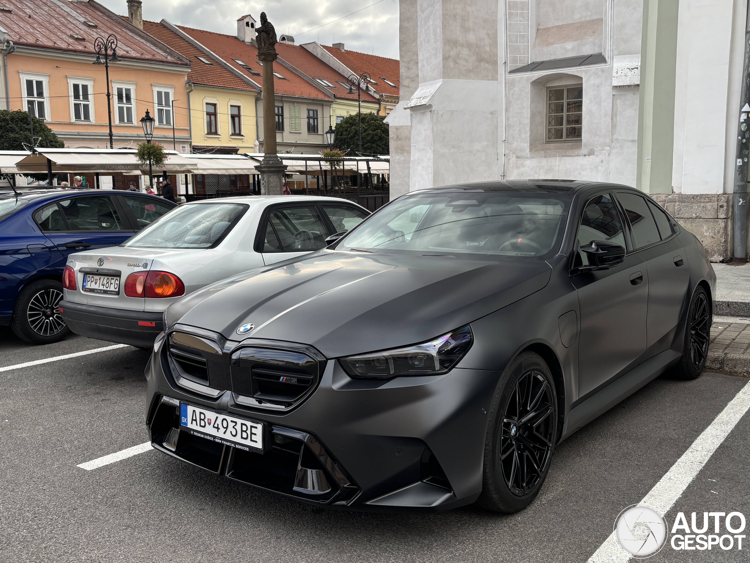 BMW M5 G90