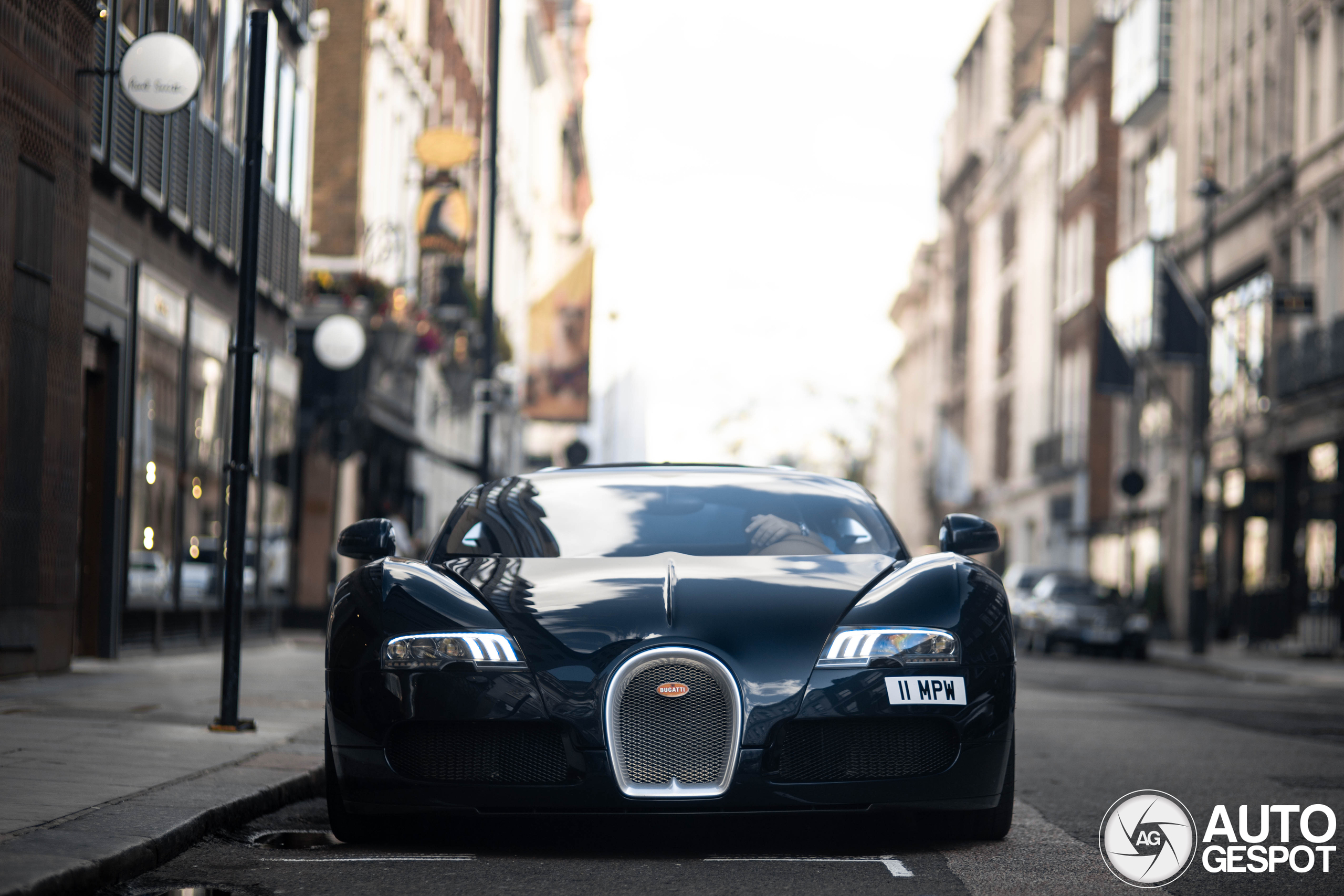 Bugatti Veyron 16.4 Grand Sport ziet voor het eerst daglicht