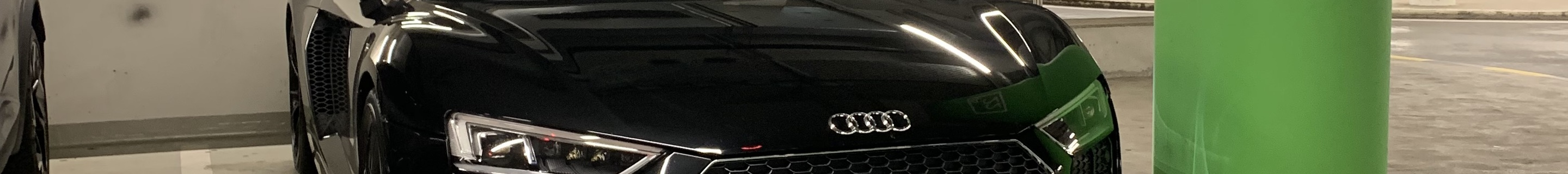 Audi R8 V10 Plus 2015