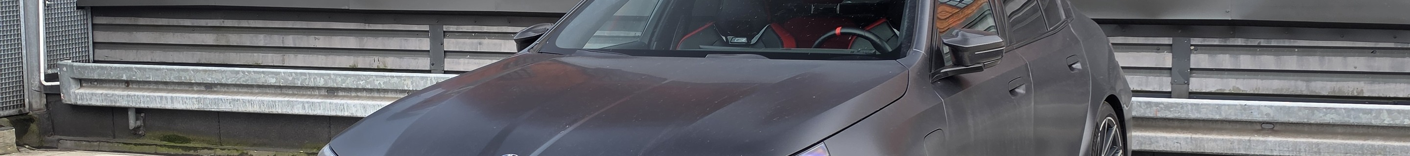 BMW M5 G90
