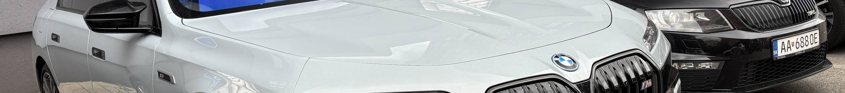 BMW M760e xDrive