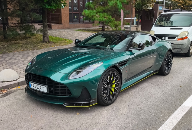 Aston Martin DB12 S