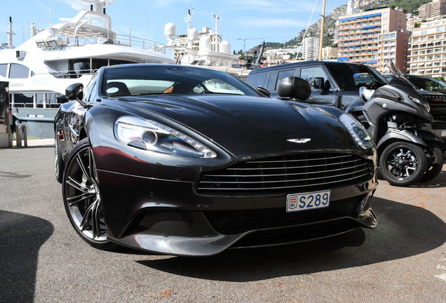 Aston Martin Vanquish 2013