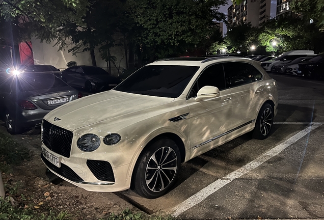 Bentley Bentayga V8 2021