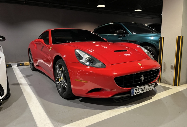 Ferrari California