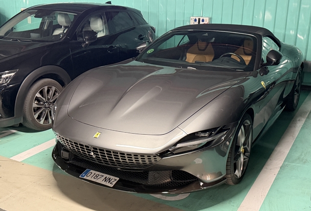 Ferrari Roma Spider