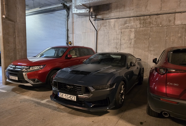 Ford Mustang Dark Horse 2024