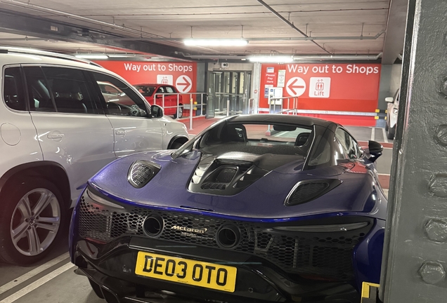 McLaren Artura Spider