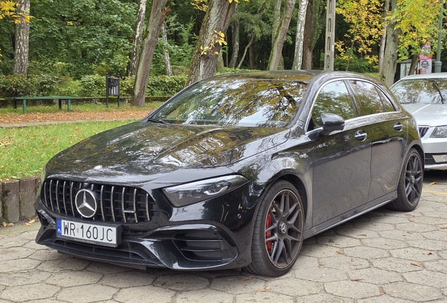 Mercedes-AMG A 45 S W177
