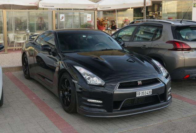 Nissan GT-R 2013